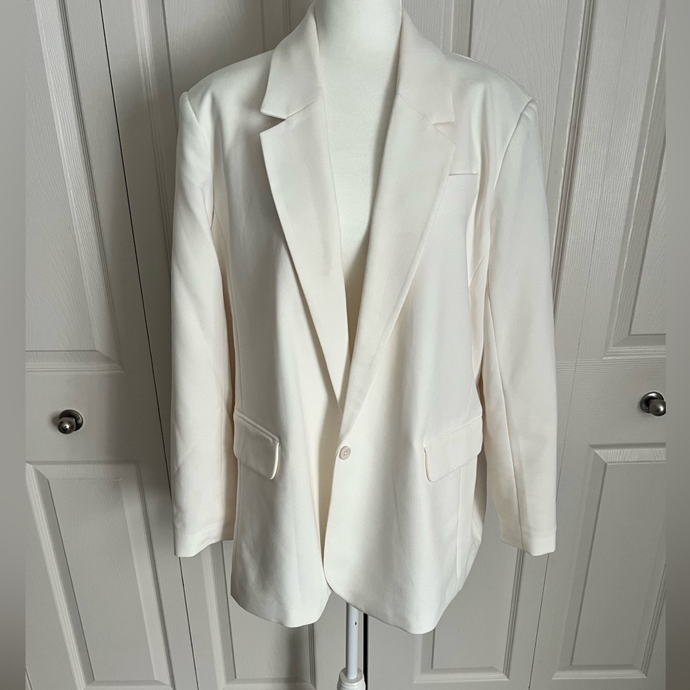 Abercrombie & Fitch Off White Blazer